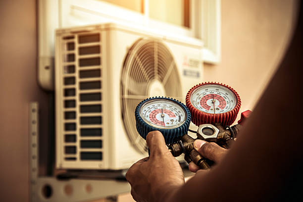 Professional Ac Installation technician working in Lisbon, ND